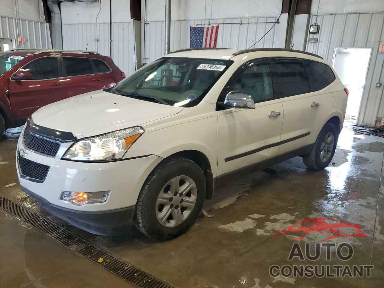 CHEVROLET TRAVERSE 2011 - 1GNKVEED8BJ293721