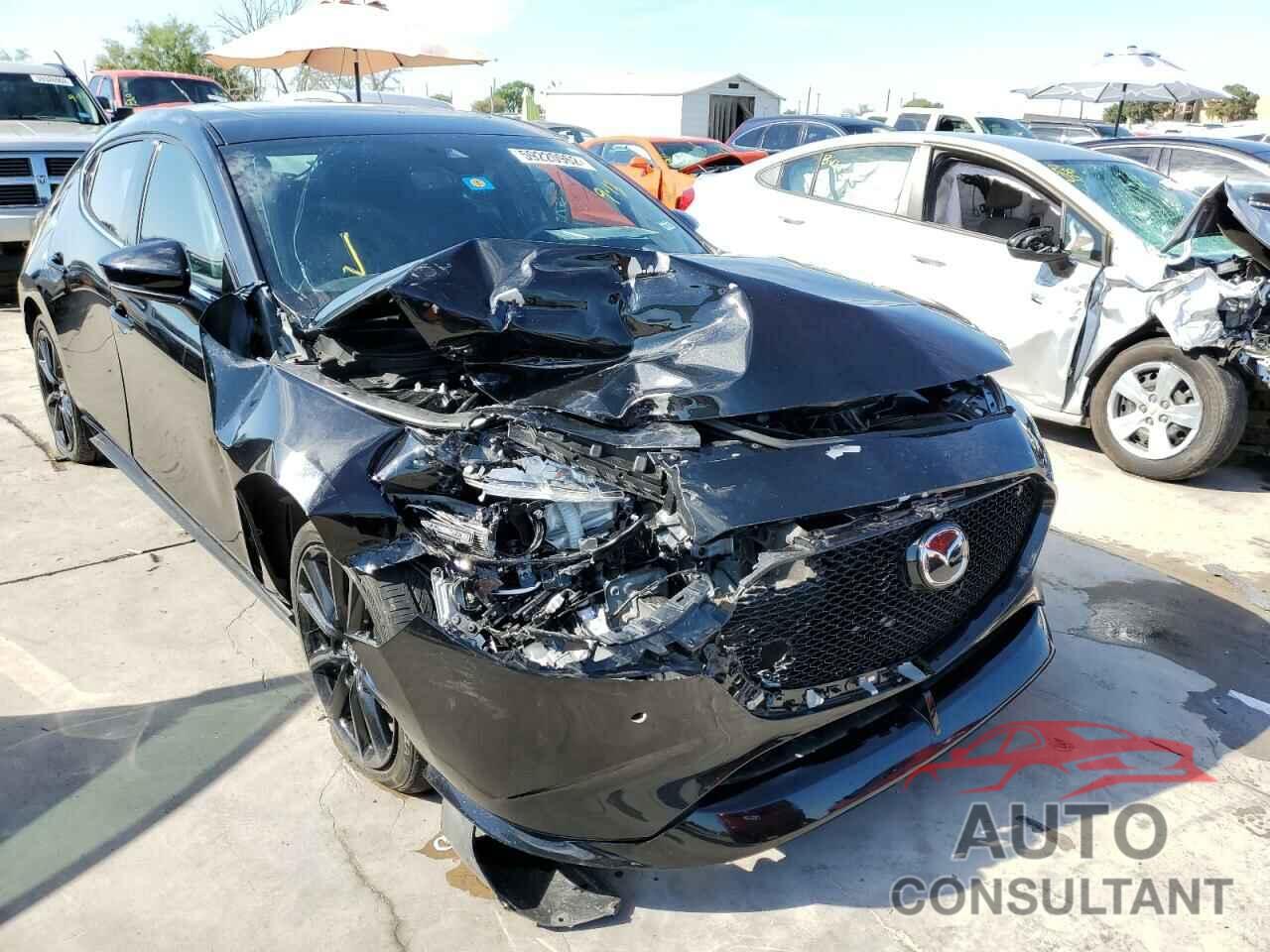 MAZDA 3 2021 - JM1BPBNY7M1401205