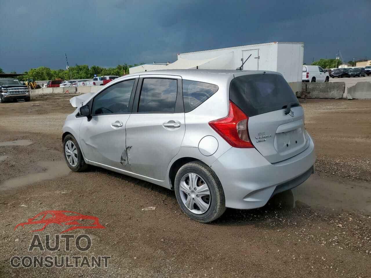 NISSAN VERSA 2019 - 3N1CE2CP3KL359015