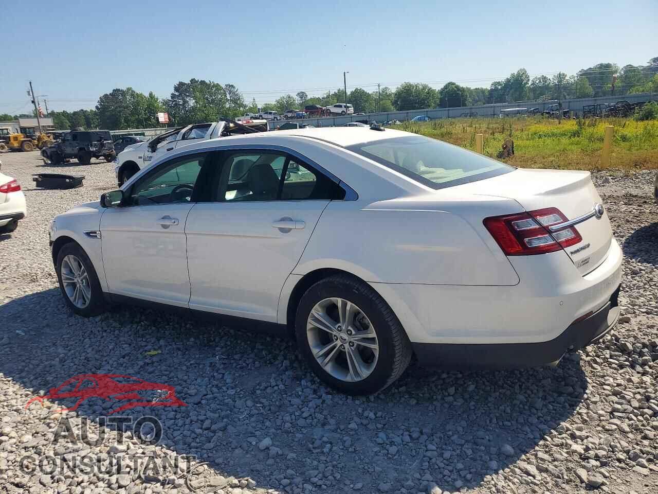 FORD TAURUS 2013 - 1FAHP2E89DG192157