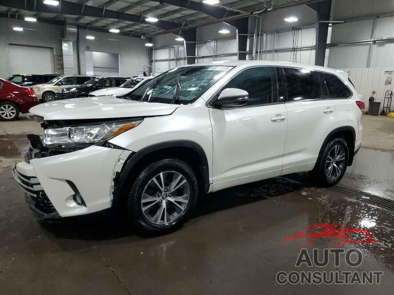 TOYOTA HIGHLANDER 2018 - 5TDBZRFH4JS498718