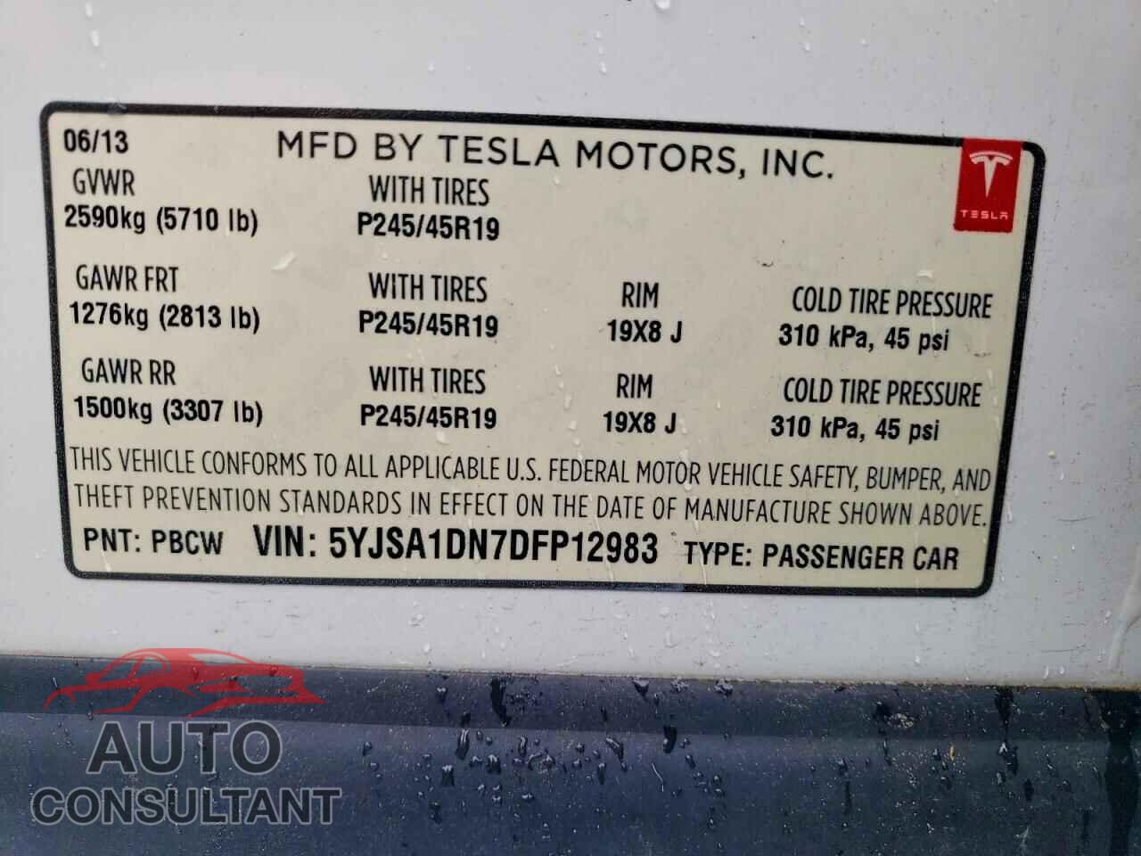 TESLA MODEL S 2013 - 5YJSA1DN7DFP12983