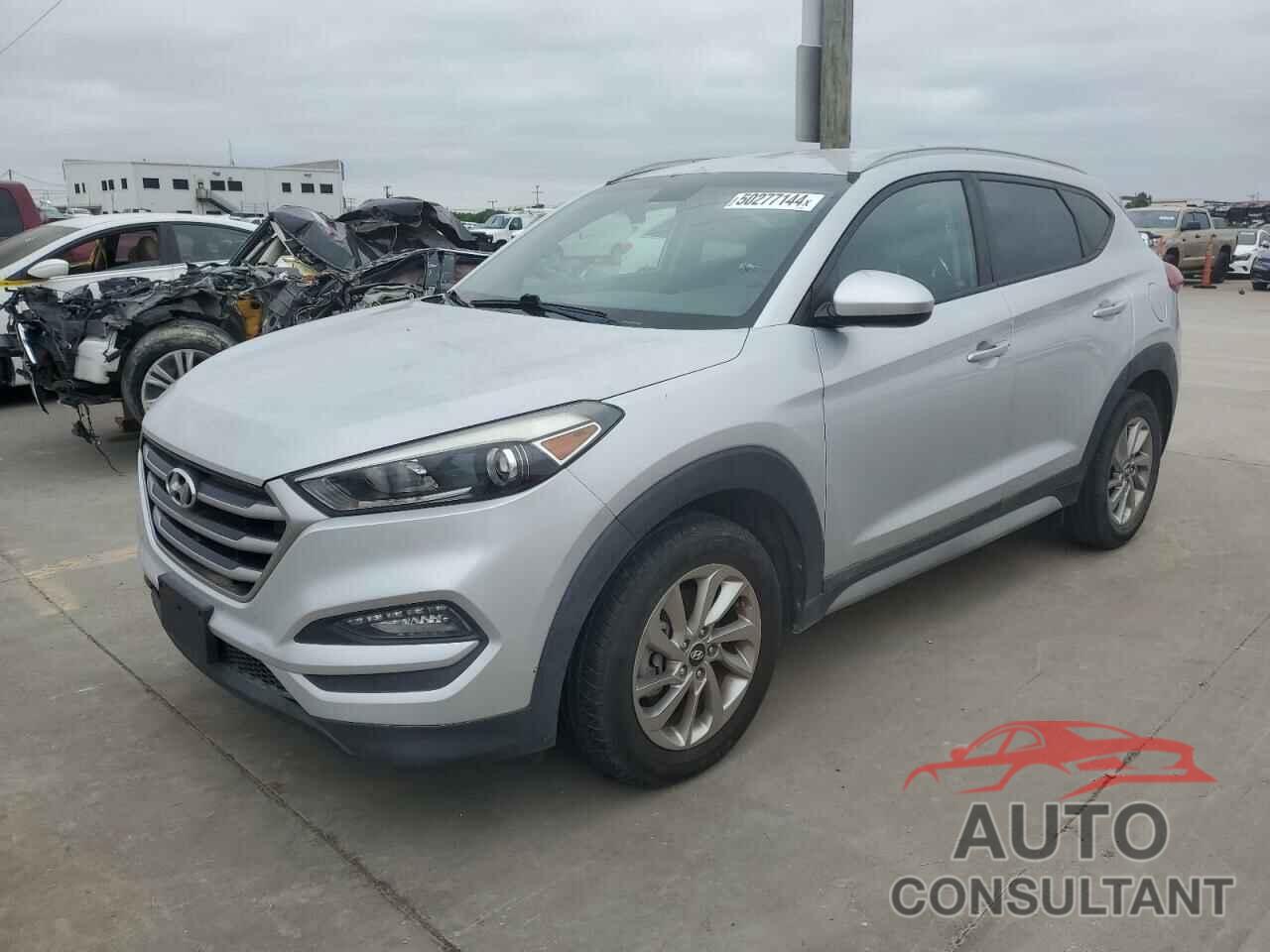 HYUNDAI TUCSON 2018 - KM8J33A40JU669499