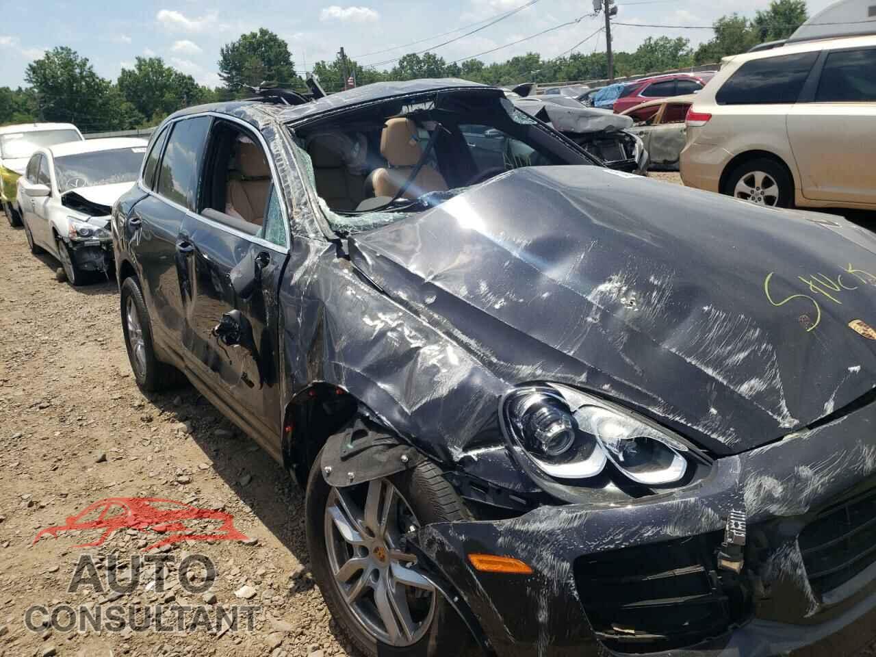PORSCHE CAYENNE 2016 - WP1AA2A23GLA05178