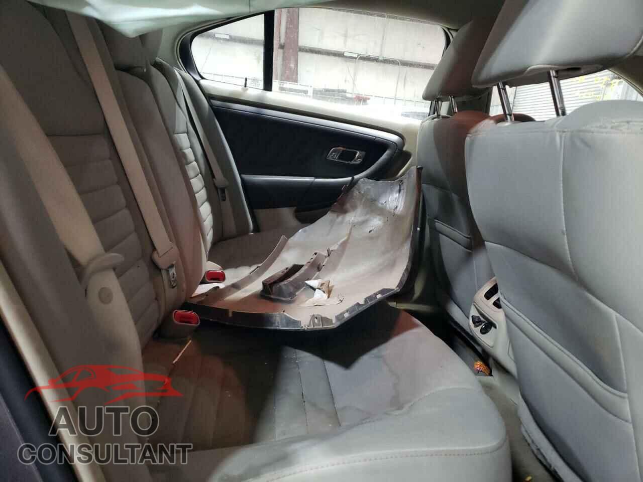 FORD TAURUS 2012 - 1FAHP2DWXCG106563