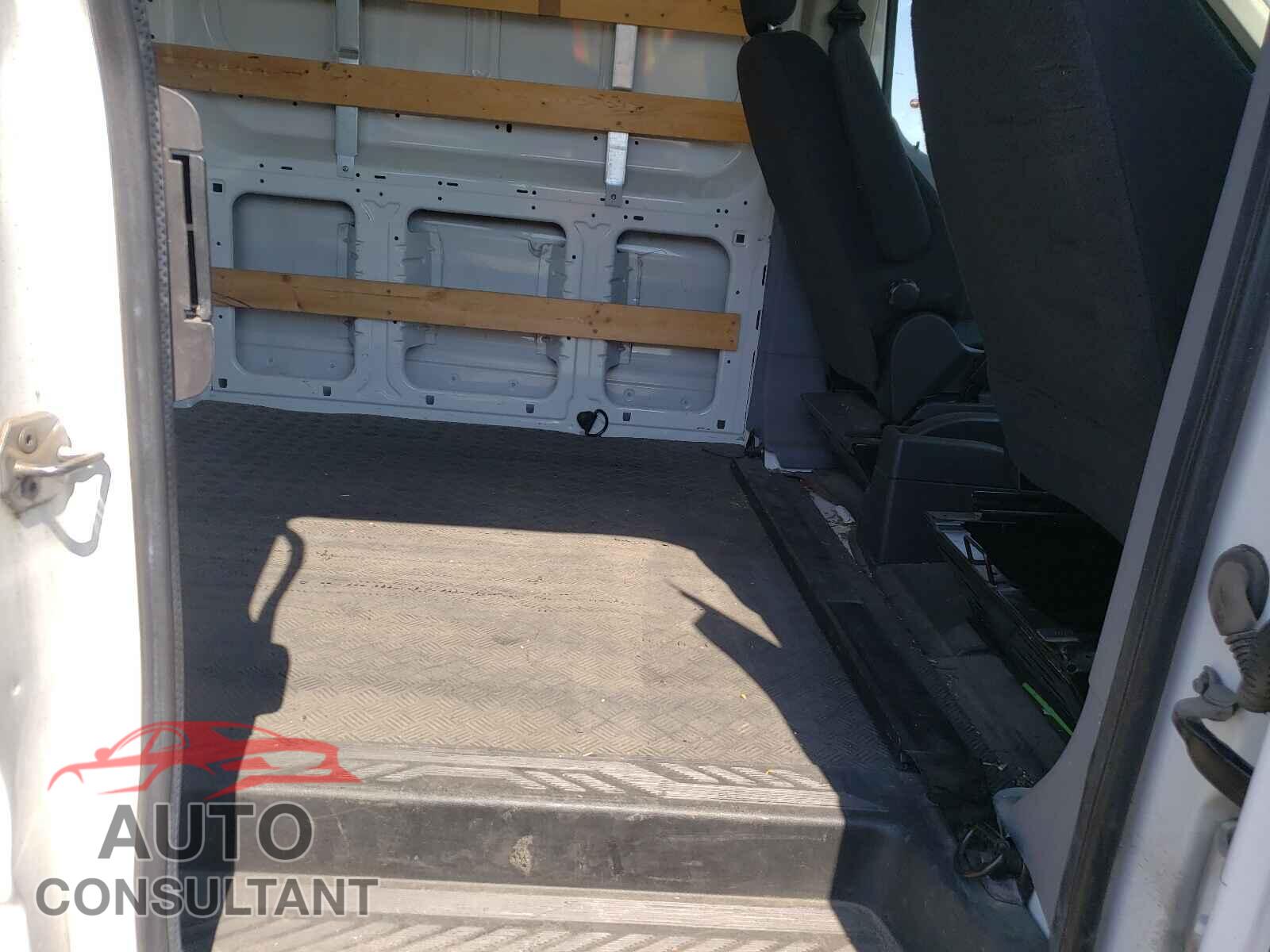 FORD TRANSIT CO 2017 - 1FTYR1ZMXHKB09540