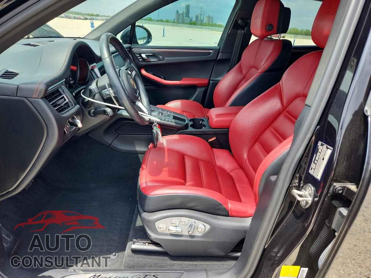 PORSCHE MACAN 2021 - WP1AG2A53MLB54078