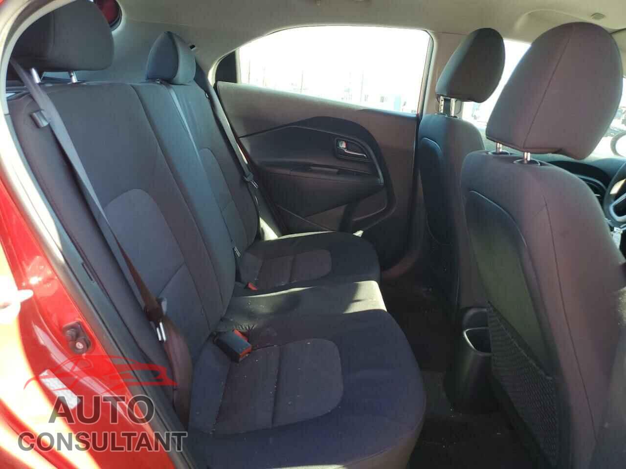 KIA RIO 2017 - KNADM5A30H6036935