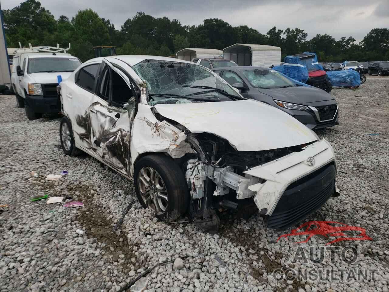 TOYOTA YARIS 2018 - 3MYDLBYV4JY331726