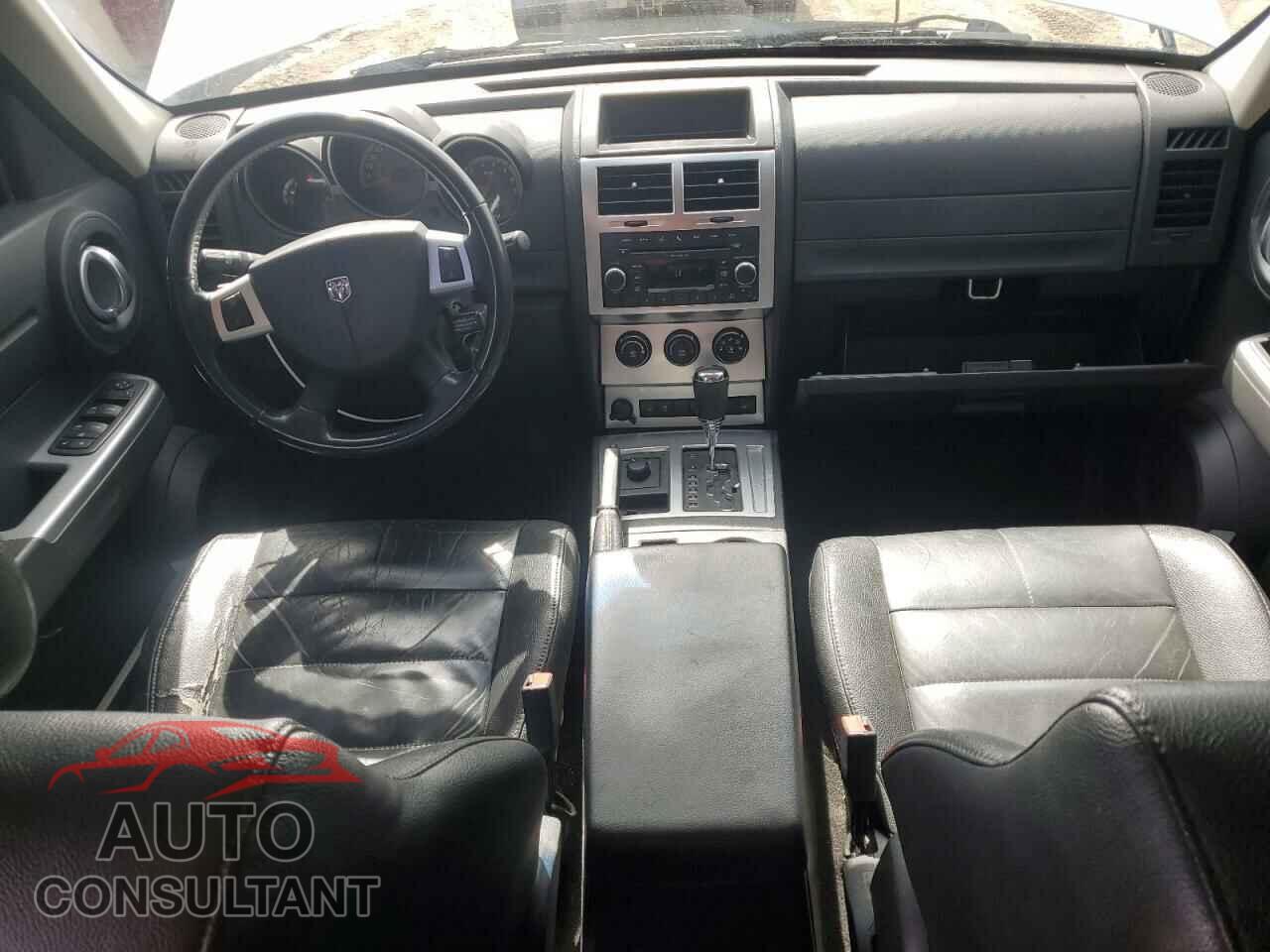 DODGE NITRO 2011 - 1D4PU5GK9BW575899