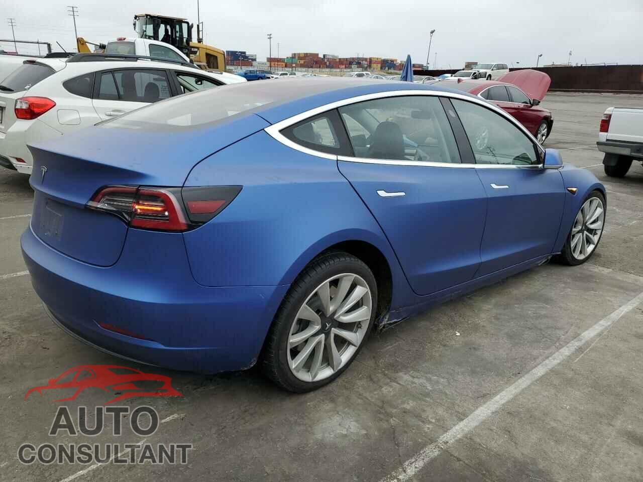 TESLA MODEL 3 2018 - 5YJ3E1EA1JF036286