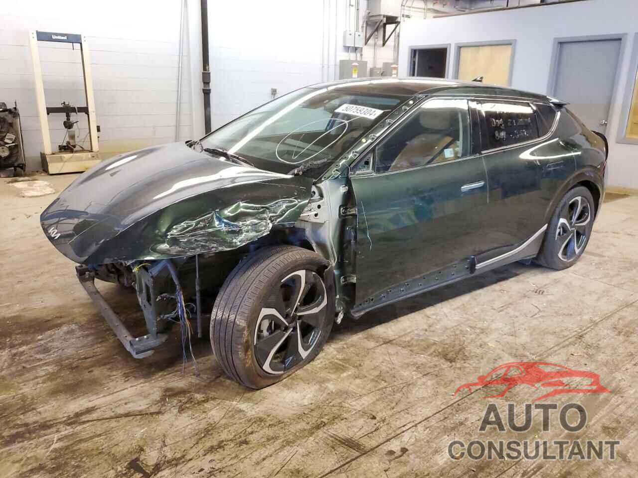 KIA EV6 LIGHT 2023 - KNDC3DLC6P5151276