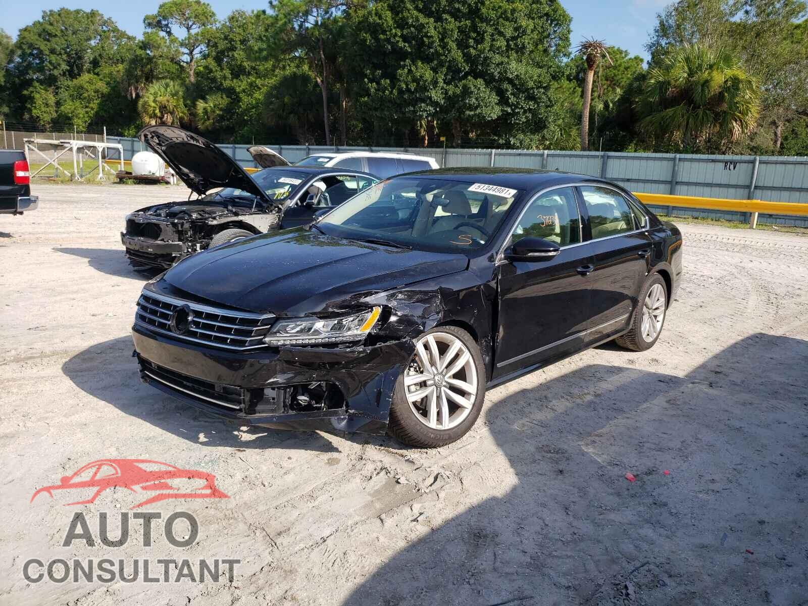 VOLKSWAGEN PASSAT 2017 - 1VWCT7A39HC067919