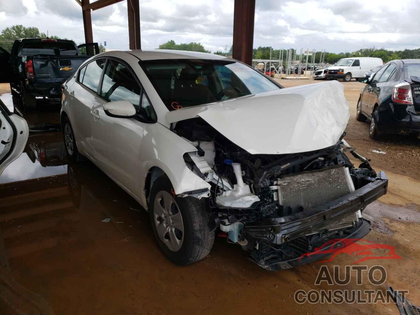 KIA FORTE 2018 - 3KPFK4A72JE284473