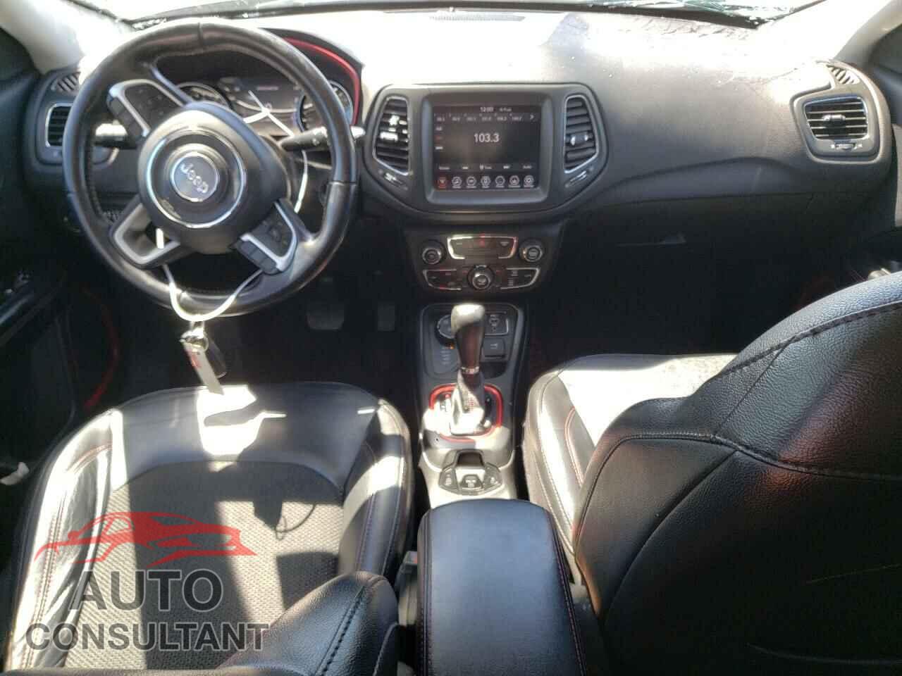 JEEP COMPASS 2020 - 3C4NJDDB5LT159433
