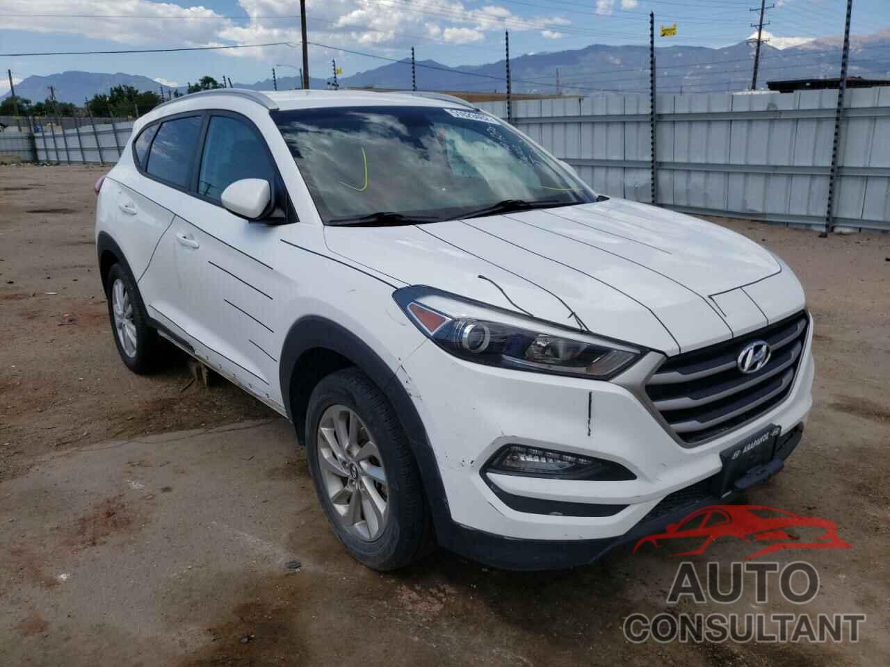 HYUNDAI TUCSON 2017 - KM8J3CA42HU351717