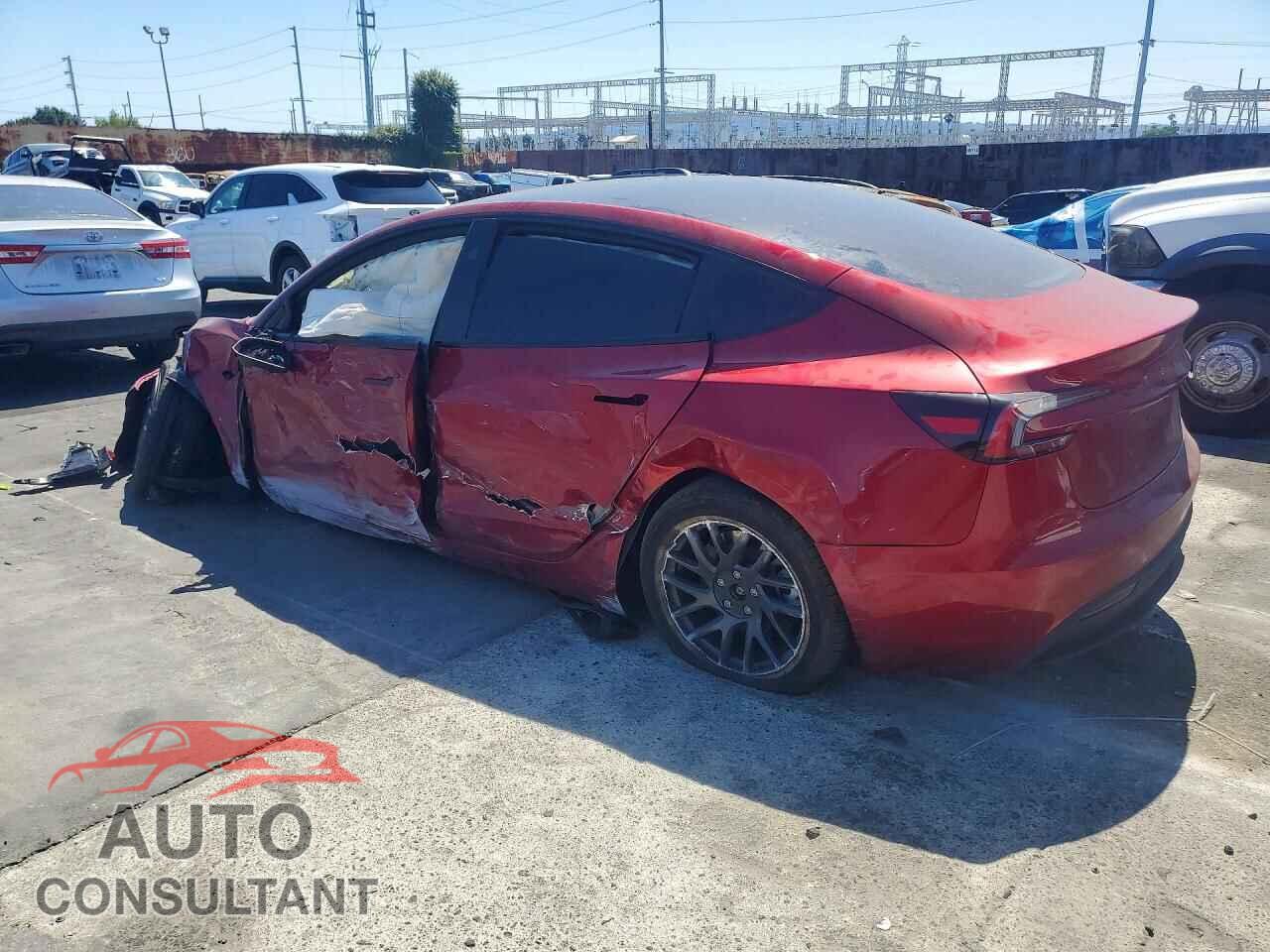TESLA MODEL 3 2025 - 5YJ3E1EA5SF056607