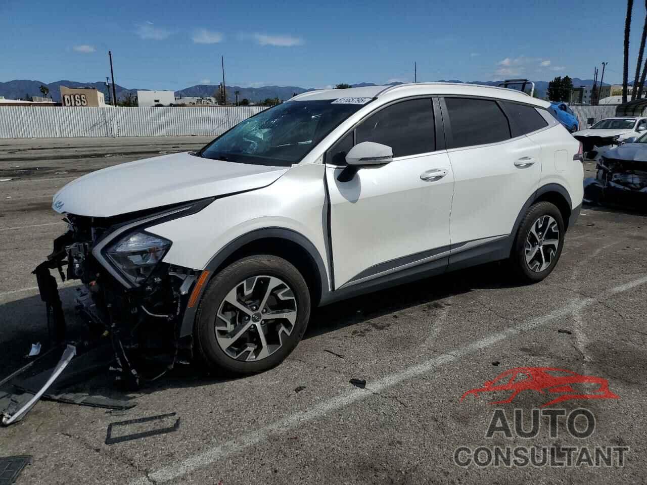 KIA SPORTAGE 2023 - KNDPVCAG5P7020968