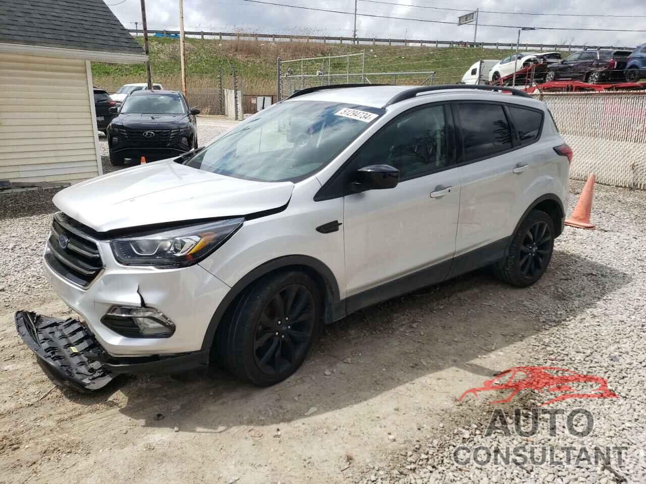 FORD ESCAPE 2019 - 1FMCU0GD3KUB64165