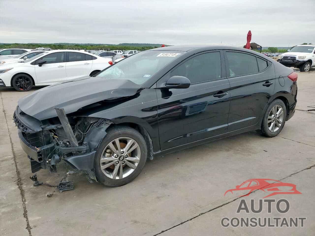HYUNDAI ELANTRA 2018 - KMHD84LF5JU596696