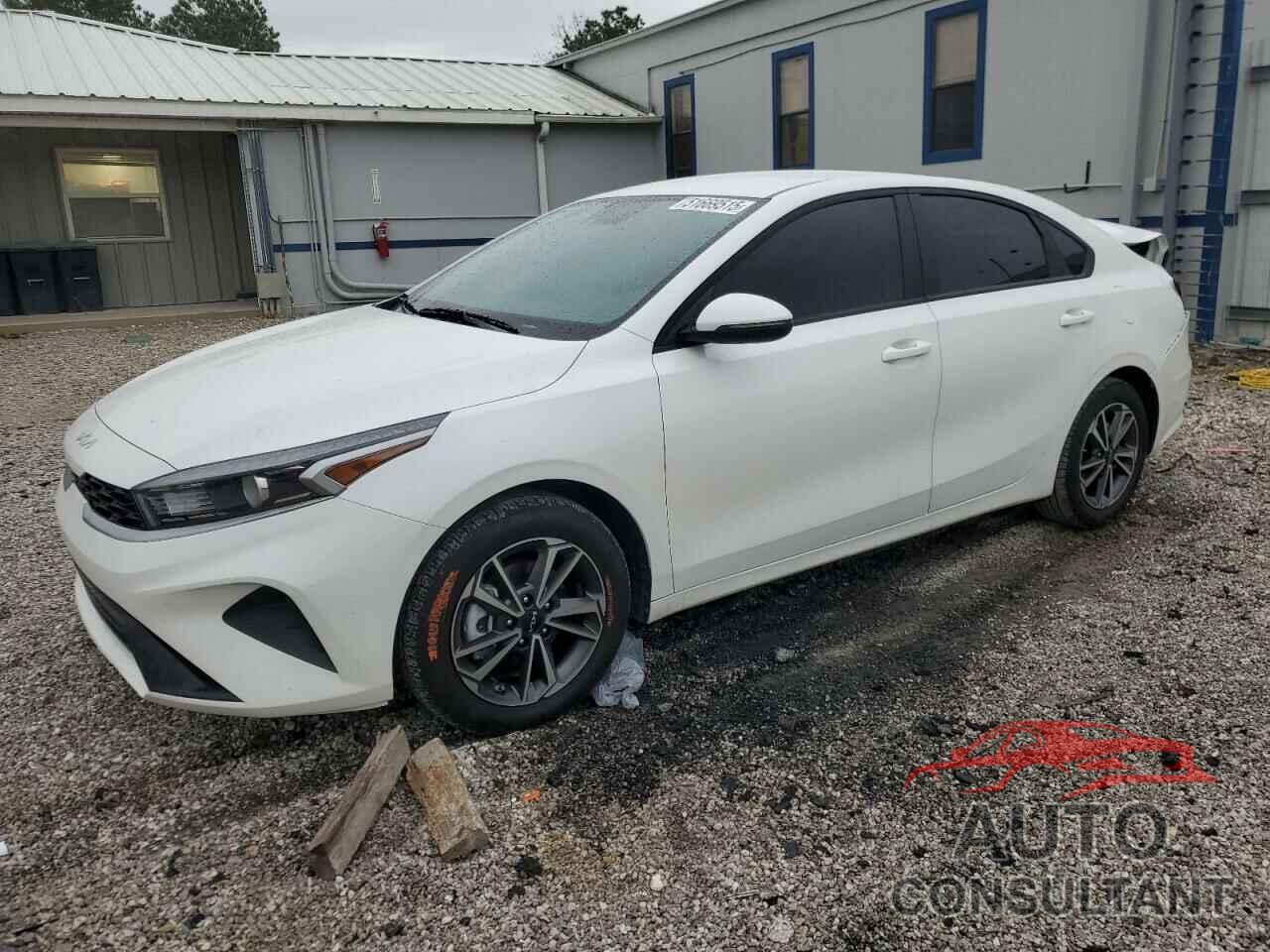 KIA FORTE 2024 - 3KPF24AD7RE841332