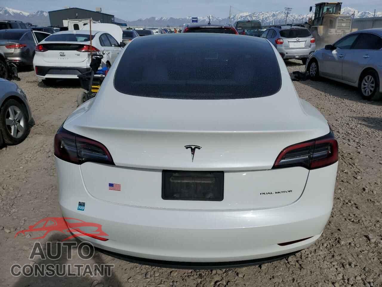 TESLA MODEL 3 2023 - 5YJ3E1EB7PF686922