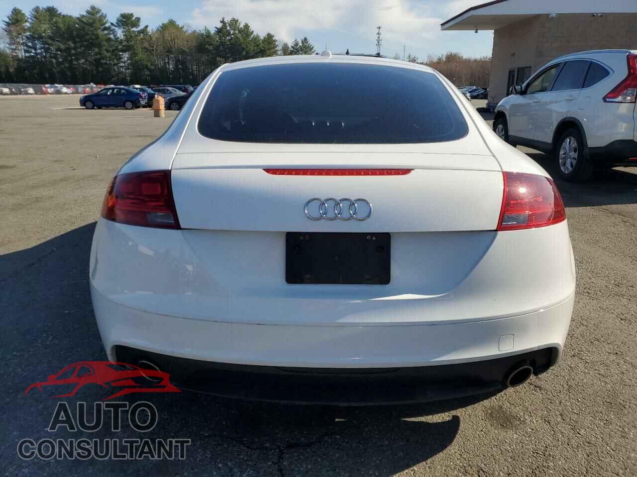 AUDI TT 2011 - TRUBFAFK5B1015411