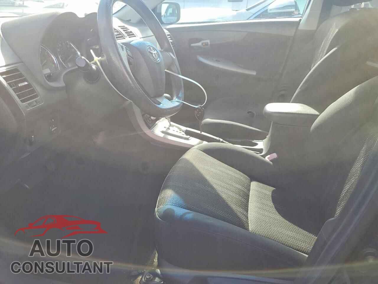 TOYOTA COROLLA 2011 - 2T1BU4EEXBC679180