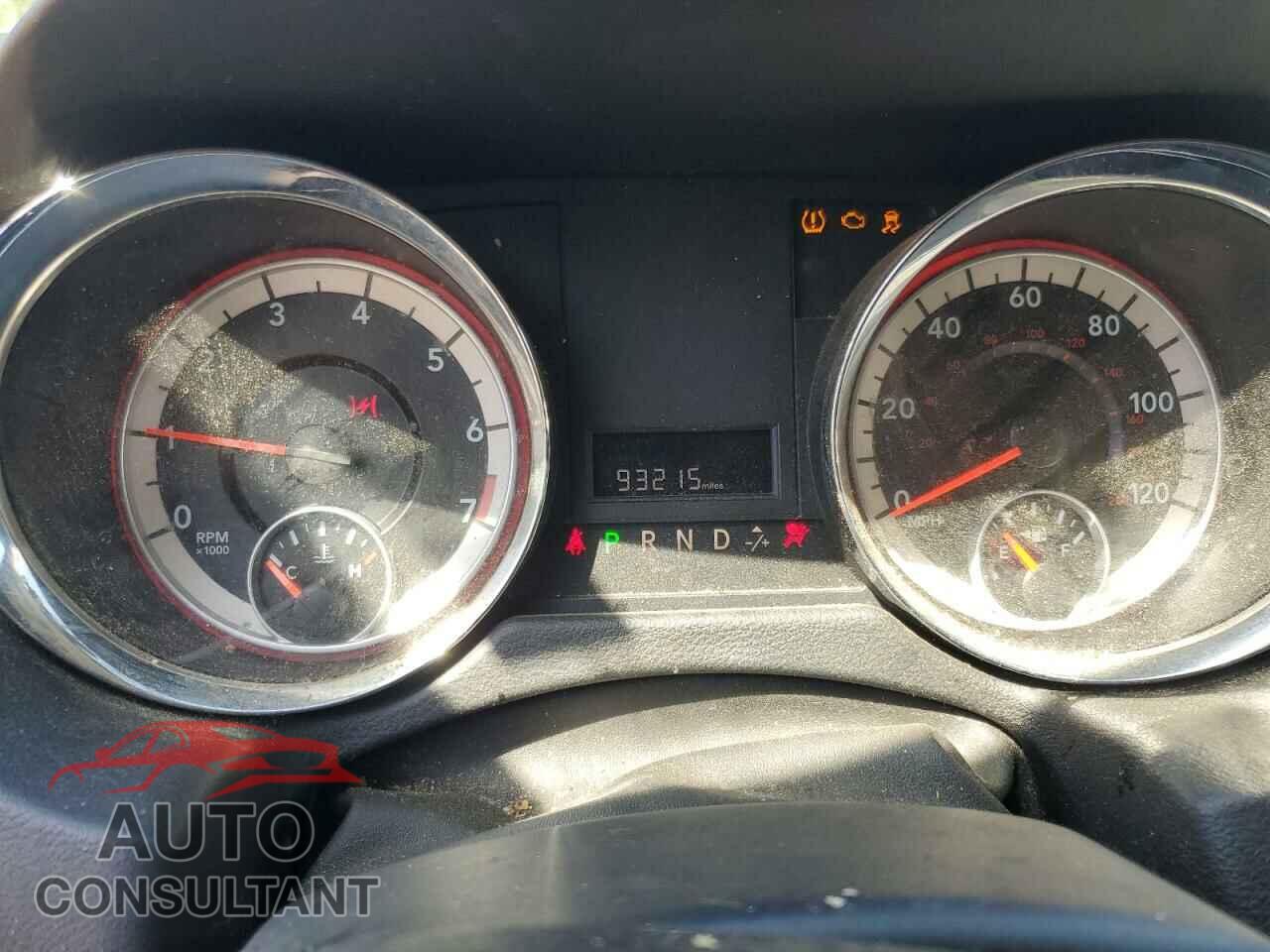DODGE CARAVAN 2011 - 2D4RN4DGXBR715466