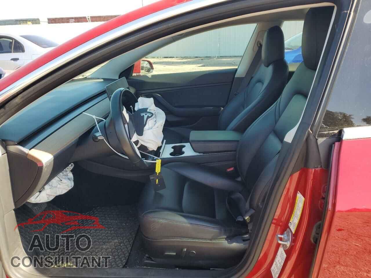 TESLA MODEL 3 2018 - 5YJ3E1EB6JF104705