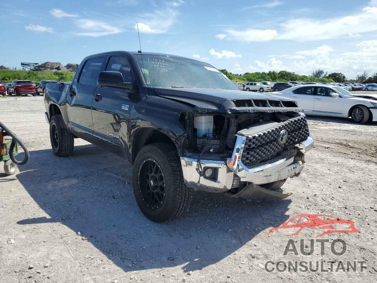 TOYOTA TUNDRA 2019 - 5TFDW5F14KX813106