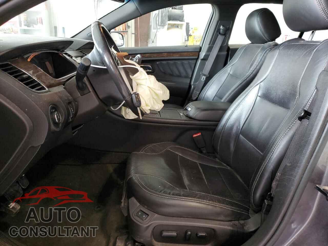 FORD TAURUS 2013 - 1FAHP2F82DG201523