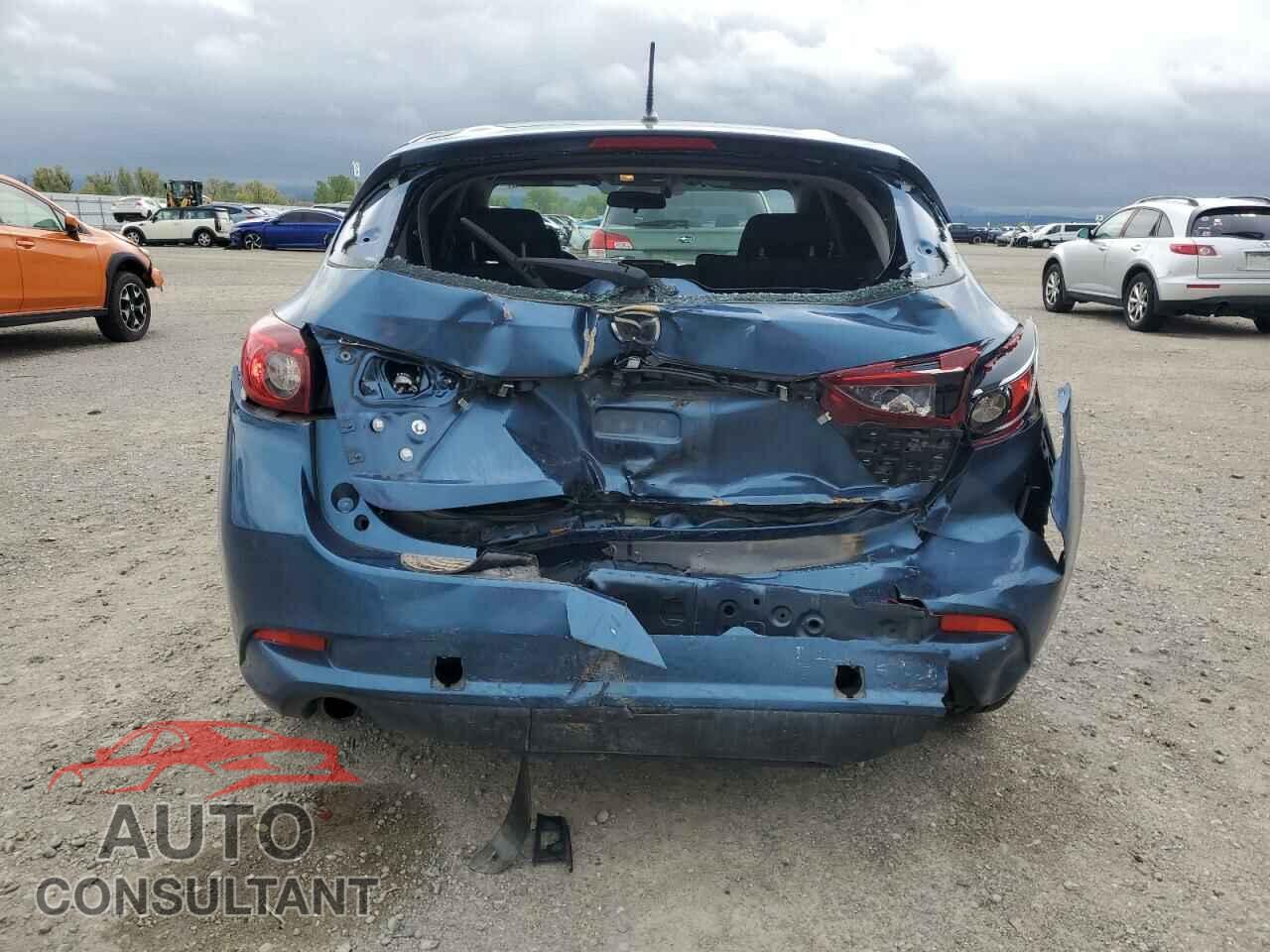MAZDA 3 2017 - 3MZBN1K76HM155393