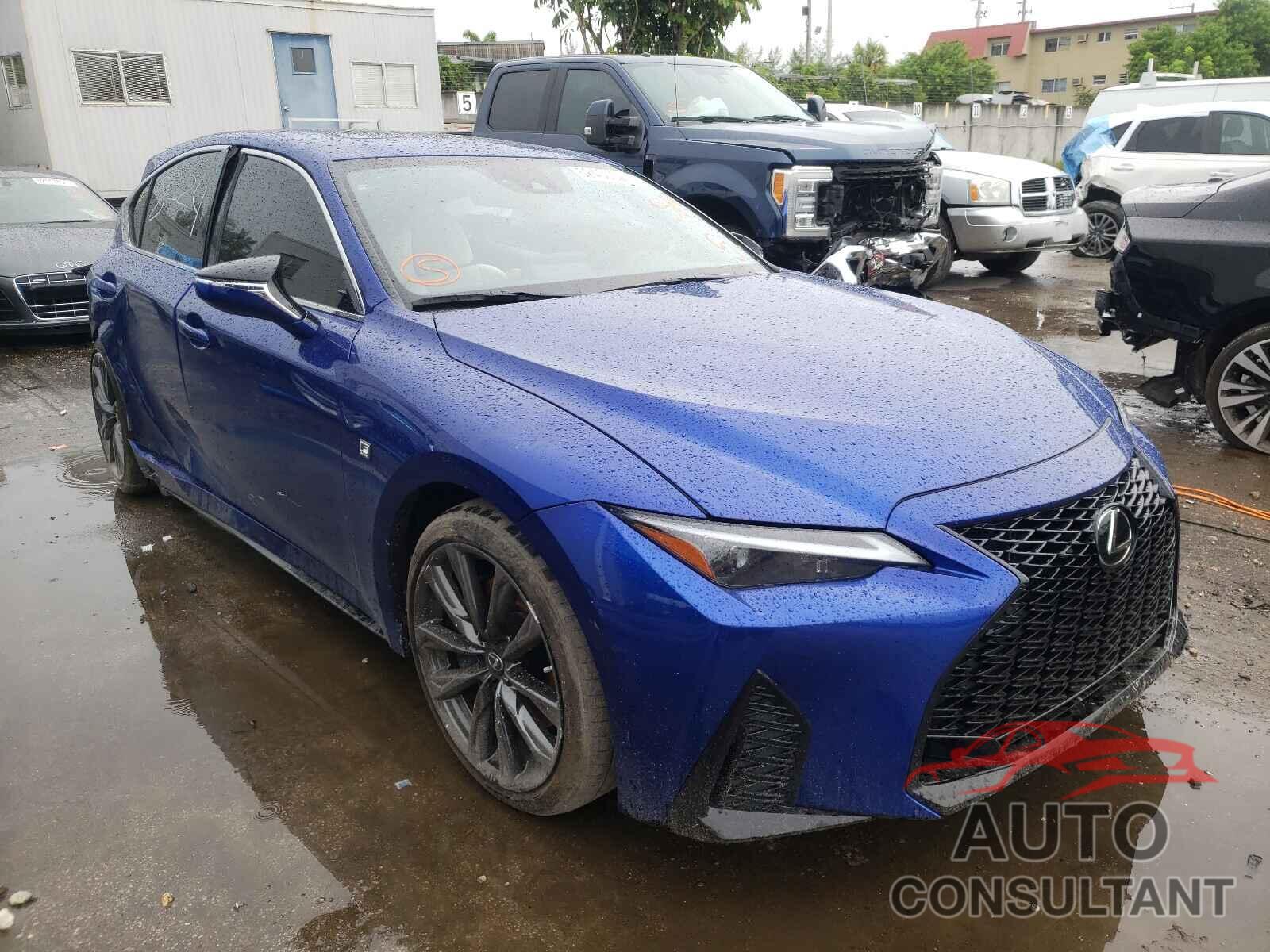 LEXUS IS 2021 - JTHGZ1B23M5039956