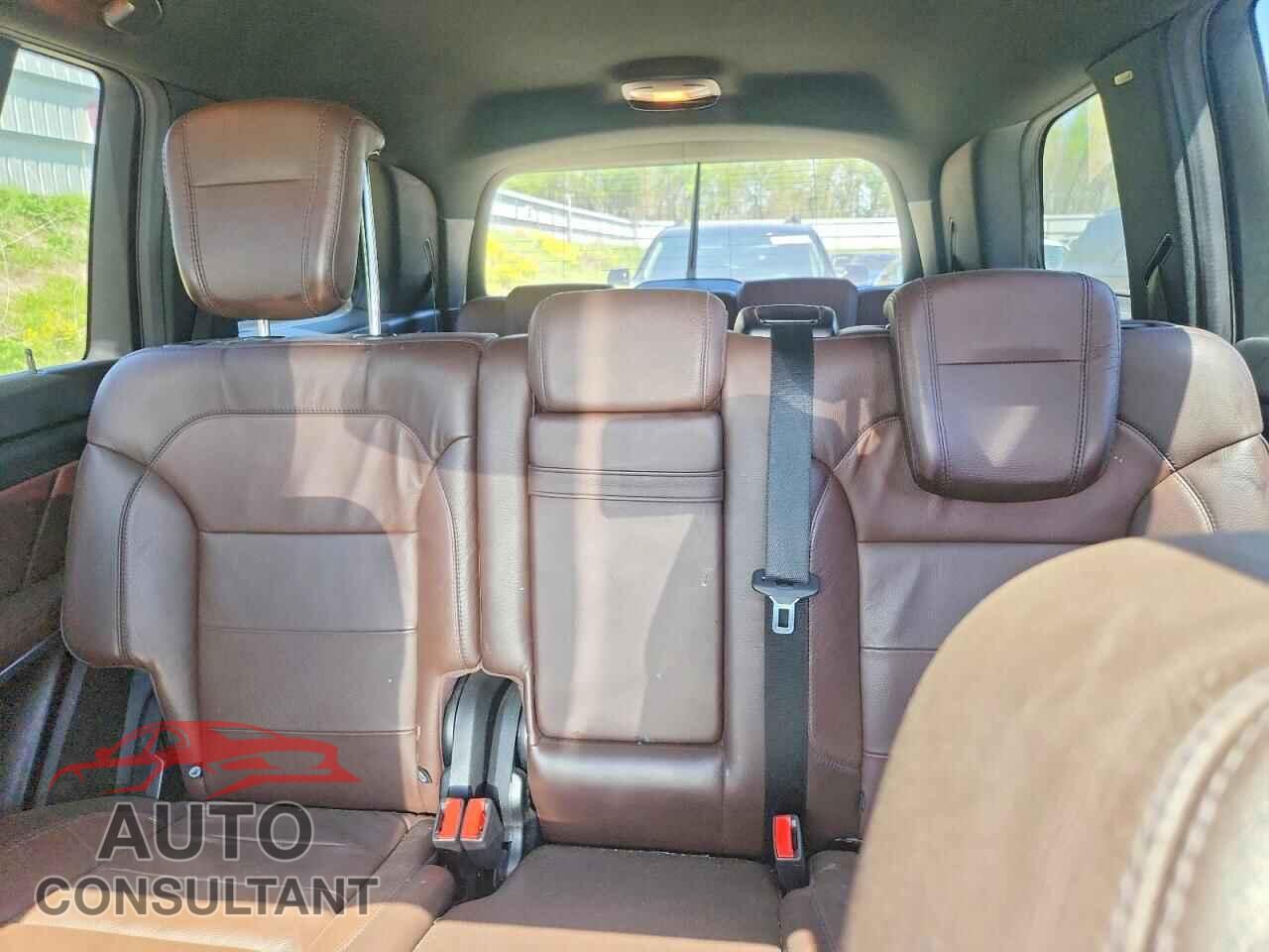 MERCEDES-BENZ GL-CLASS 2013 - 4JGDF7CE2DA262923