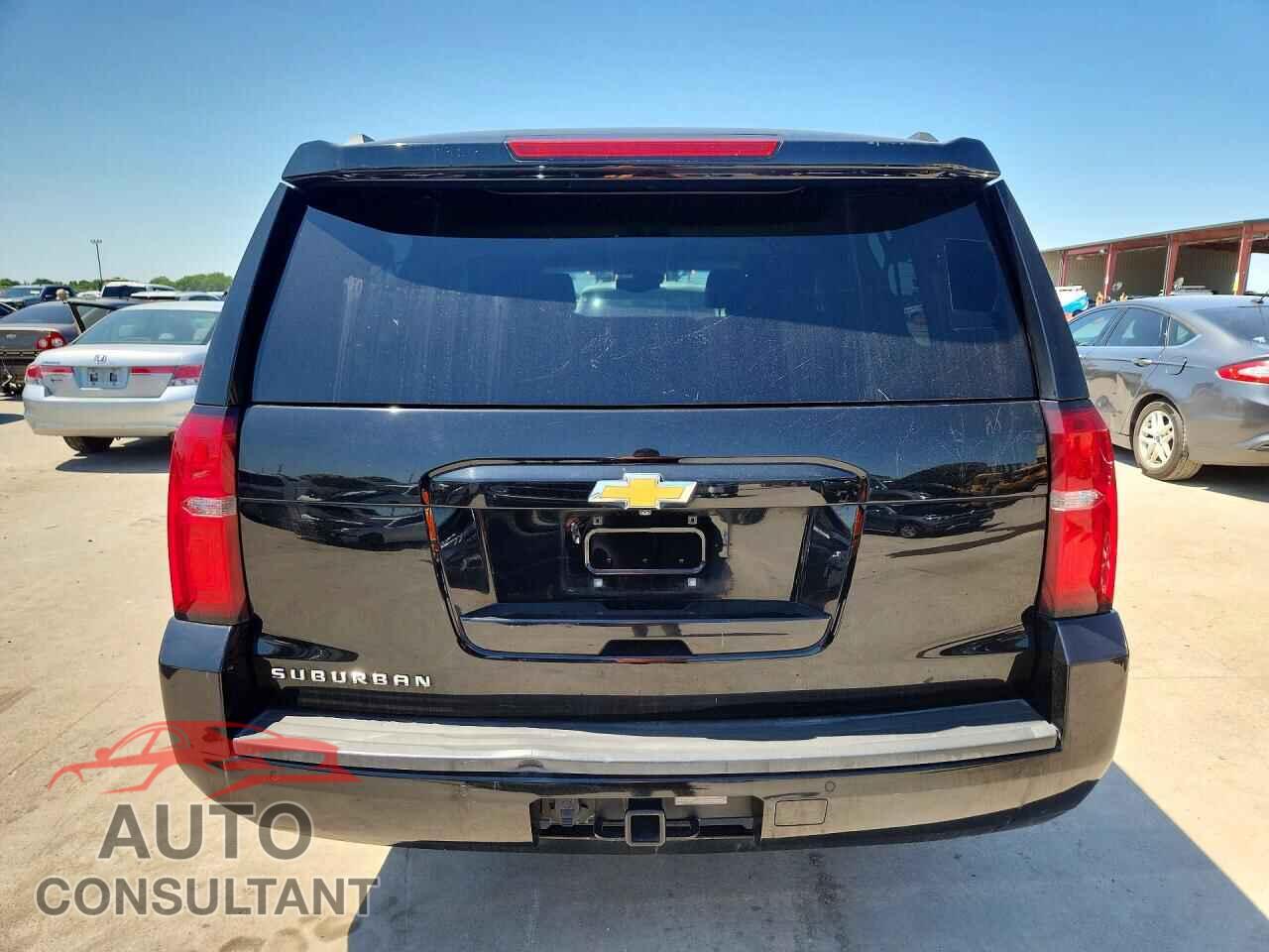 CHEVROLET SUBURBAN 2015 - 1GNSCJKC1FR589830