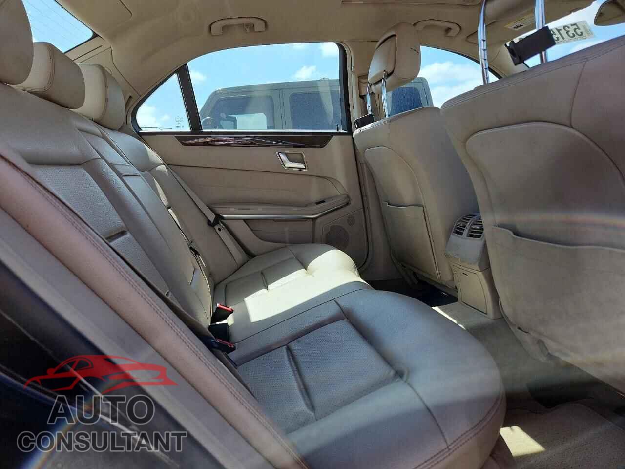 MERCEDES-BENZ E-CLASS 2014 - WDDHF5KB2EA938523