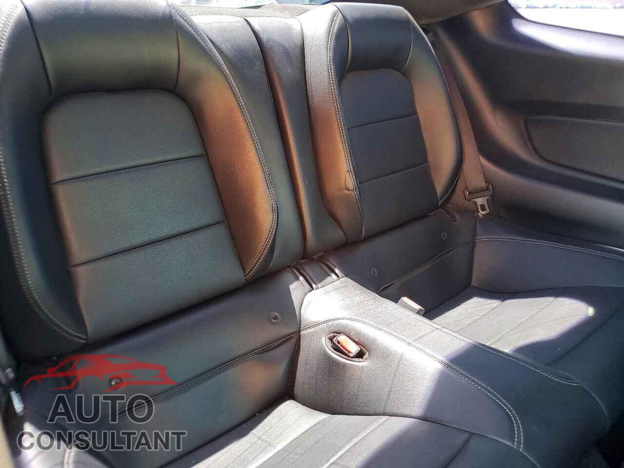 FORD MUSTANG 2017 - 1FA6P8THXH5254941