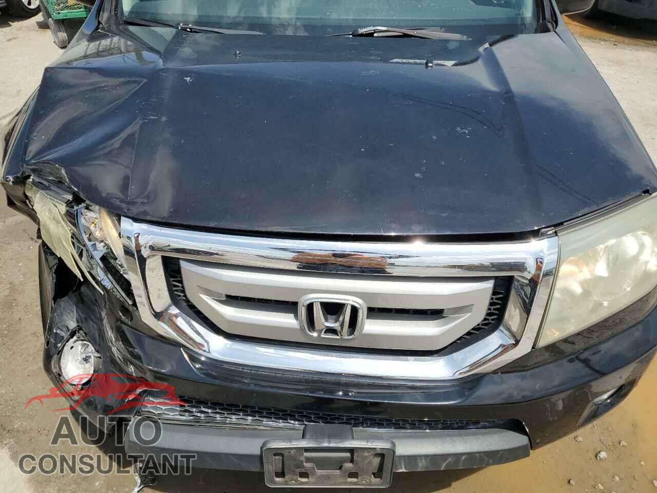HONDA PILOT 2011 - 5FNYF3H93BB041619