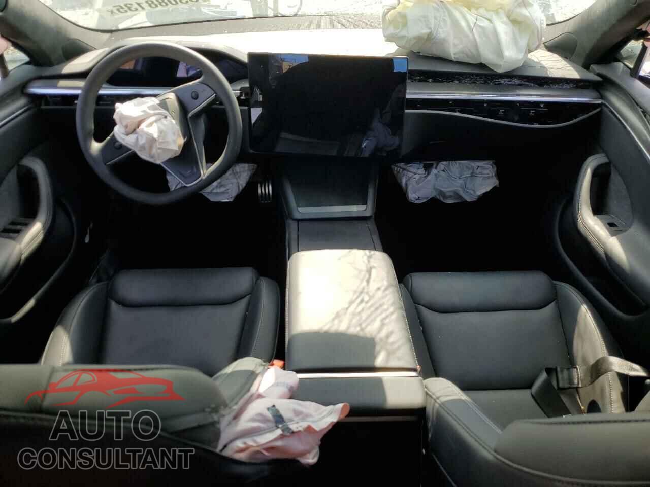 TESLA MODEL S 2023 - 5YJSA1E61PF528022