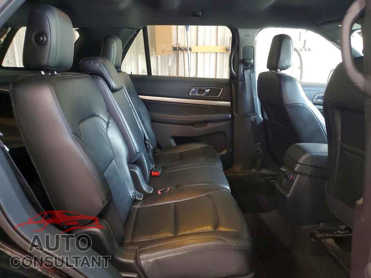 FORD EXPLORER 2018 - 1FM5K8D81JGB11708