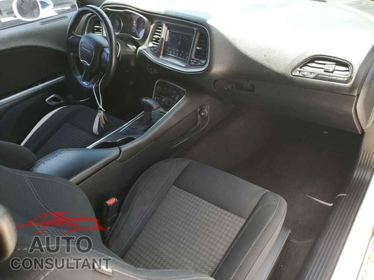 DODGE CHALLENGER 2018 - 2C3CDZAG4JH242082