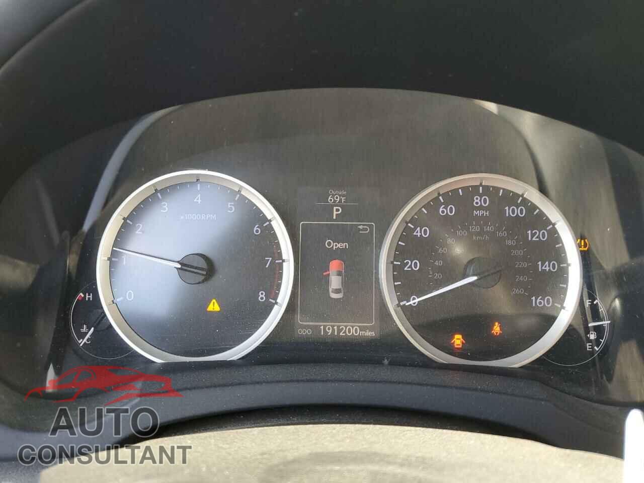 LEXUS IS 2014 - JTHBE1D20E5005381
