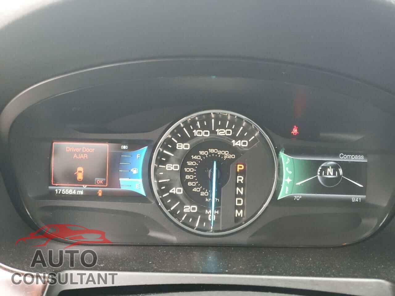 FORD EDGE 2011 - 2FMDK3KC1BBA51721