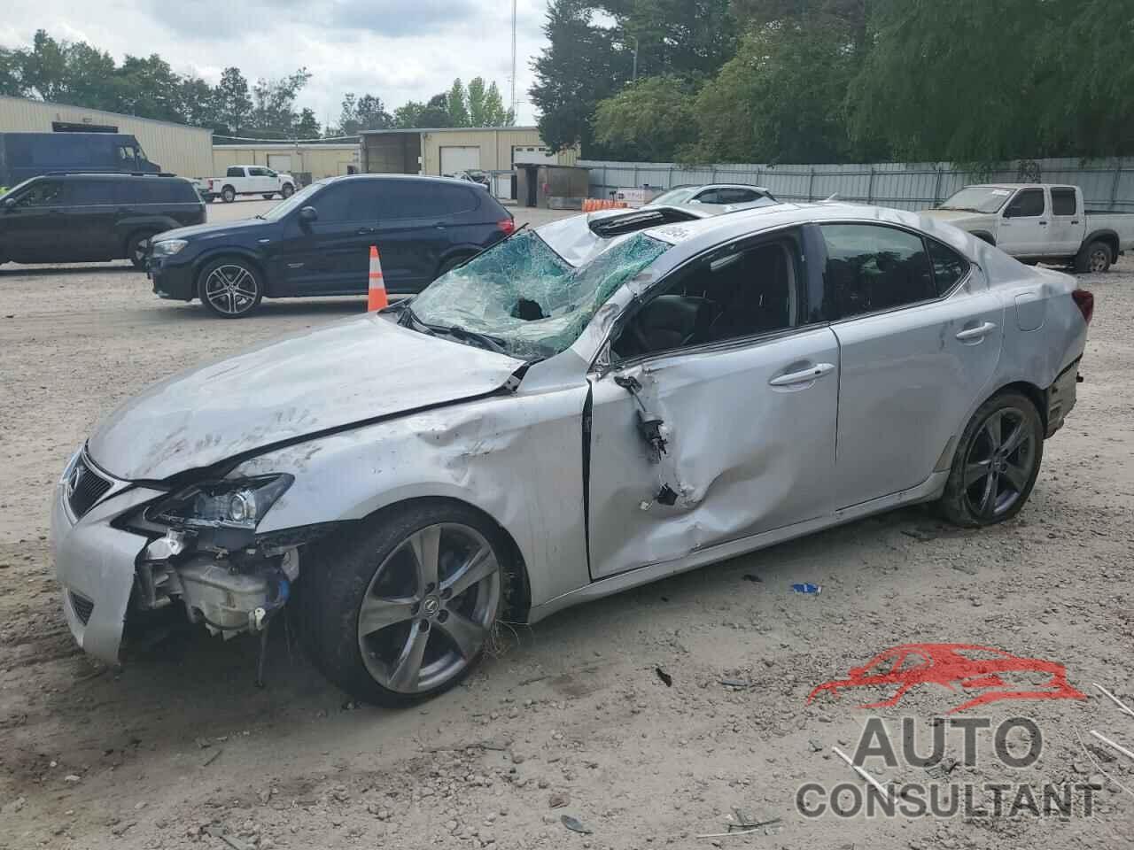 LEXUS IS 2012 - JTHBF5C21C5167037