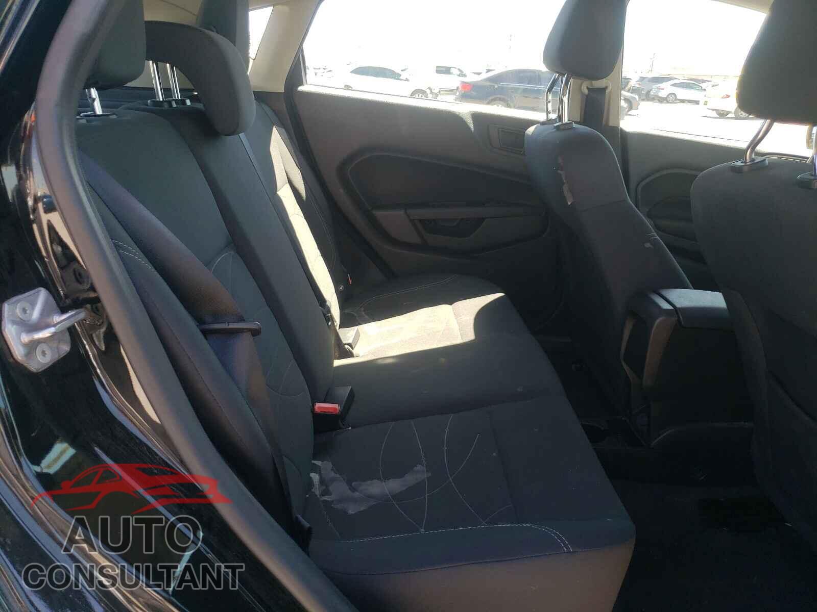 FORD FIESTA 2019 - 3FADP4EJ8KM155195