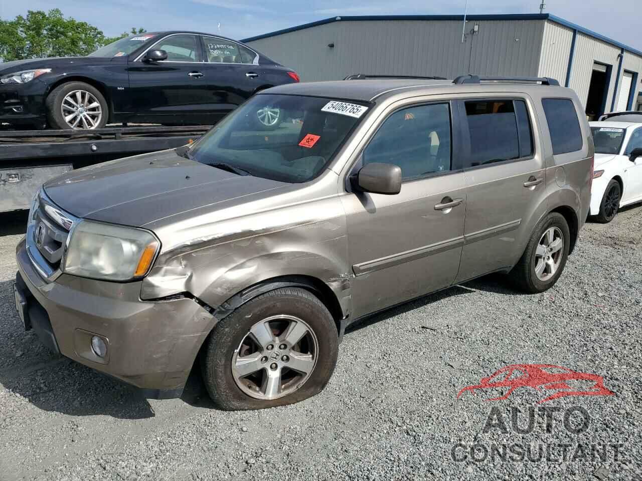 HONDA PILOT 2010 - 5FNYF4H48AB012903