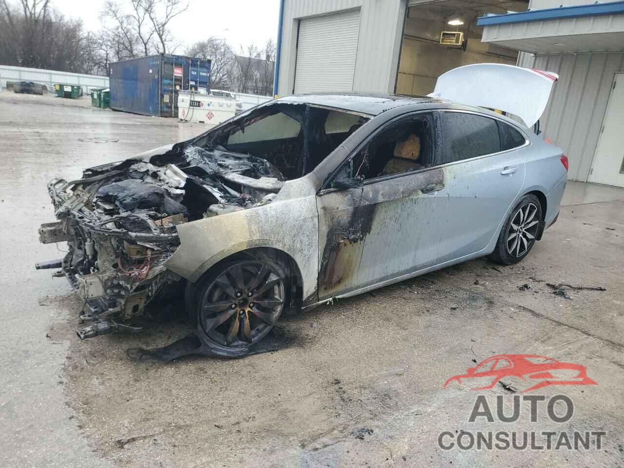 CHEVROLET MALIBU 2017 - 1G1ZE5ST8HF213017