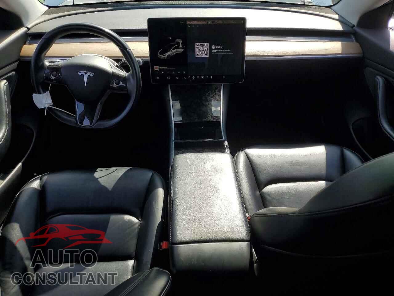 TESLA MODEL 3 2019 - 5YJ3E1EB4KF388532