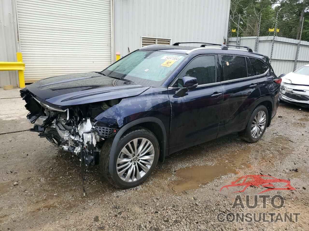 TOYOTA HIGHLANDER 2022 - 5TDFZRBHXNS222010